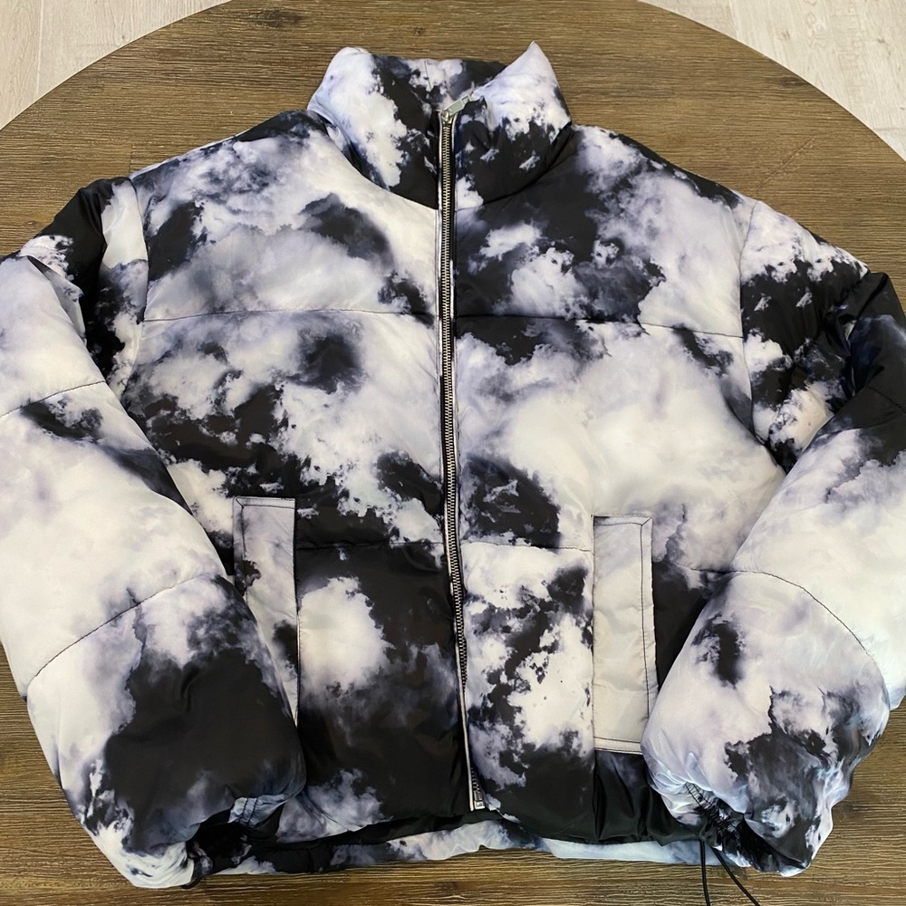 Cloud Pattern Puffer Jacket